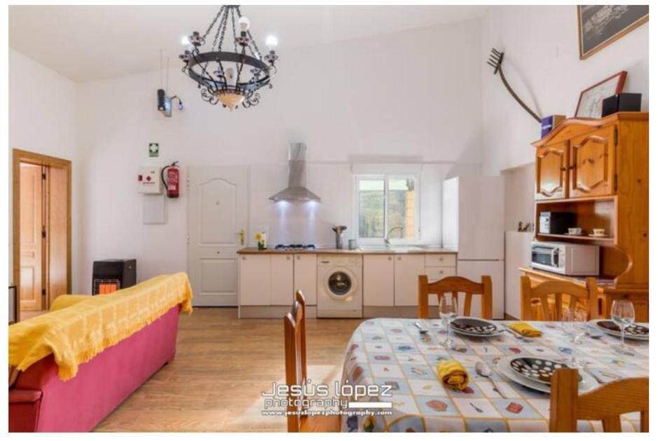 Villa Montiel มาลากา ภายนอก รูปภาพ